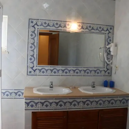 Holiday home Vivenda Guisado With Private Pool V3+2 *